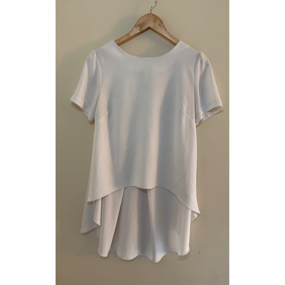 philosophy republic clothing Tops - Philosophy Women's White flowy high-low baby doll style Blouse size S